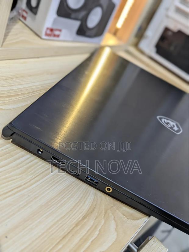 Laptop MSI Modern 14 8GB Intel Core I5 SSD 256GB · Photo 4