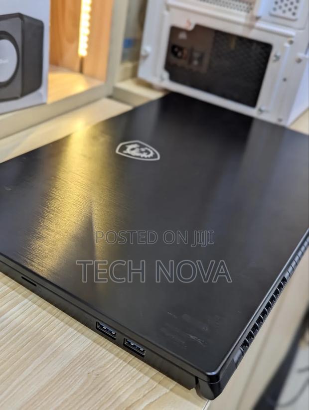 Laptop MSI Modern 14 8GB Intel Core I5 SSD 256GB · Photo 5