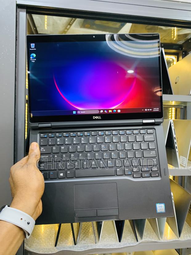 Laptop Dell Latitude 7390 8GB Intel Core I5 SSD 256GB · Photo 3