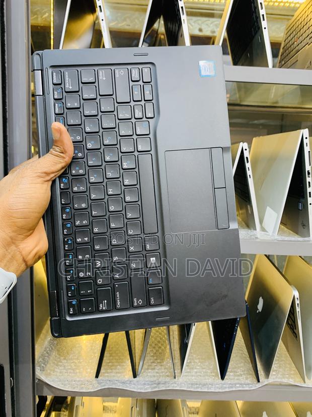Laptop Dell Latitude 7390 8GB Intel Core I5 SSD 256GB · Photo 5