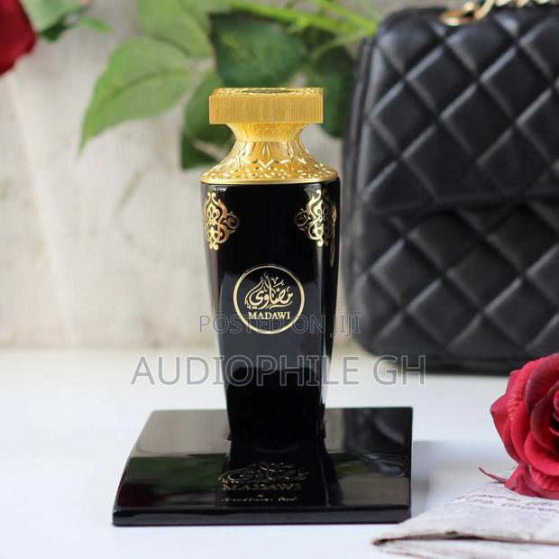 Arabian Oud Madawi Perfume · Photo 3