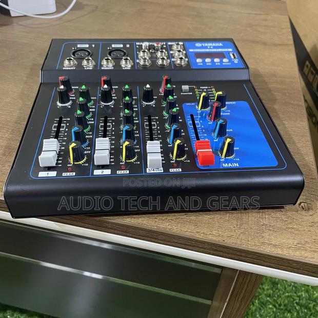 Yamaha F4 4-Channel Mixer · Photo 3