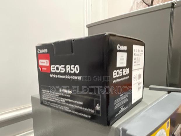 Canon R50 the Heritage Portrait Maker · Photo 1