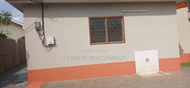 4bdrm Duplex in Spintex for rent · Photo 3