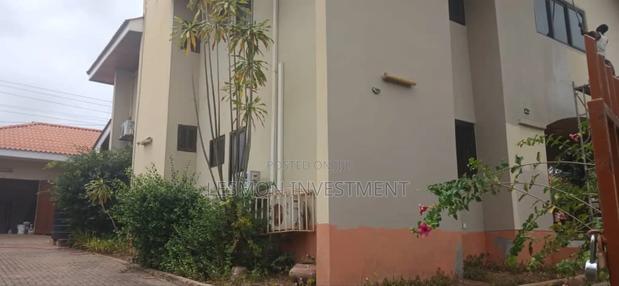 3bdrm Duplex in Spintex for sale · Photo 1
