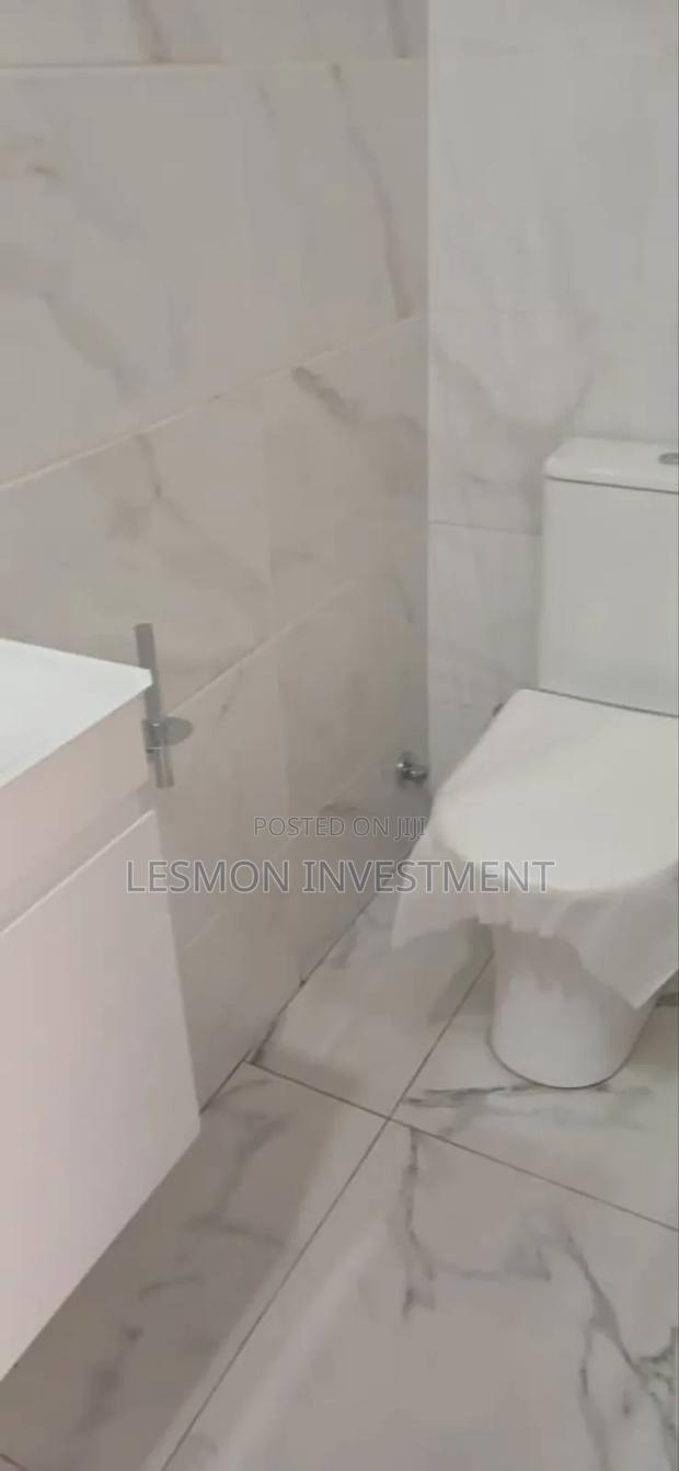 3bdrm Duplex in Spintex for sale · Photo 5