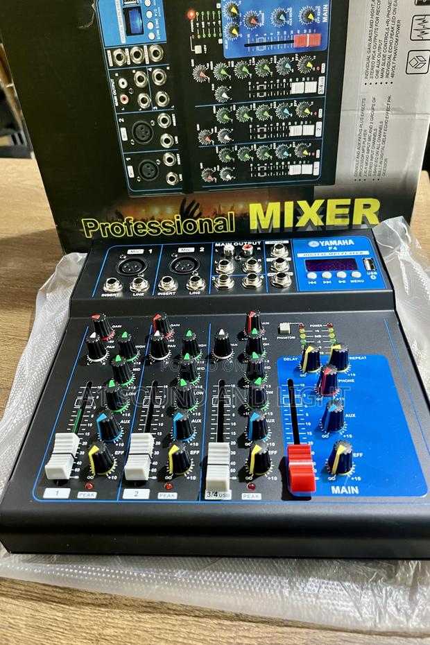 Yamaha 4 Channels Live Mixer · Photo 1