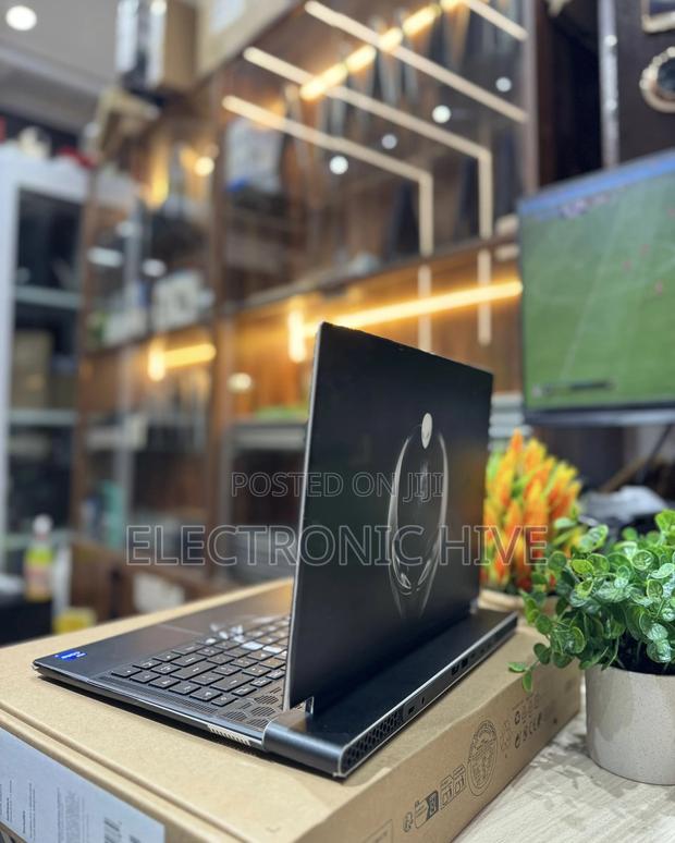 Laptop Dell Alienware X14 32GB Intel Core I7 SSD 1T · Photo 4