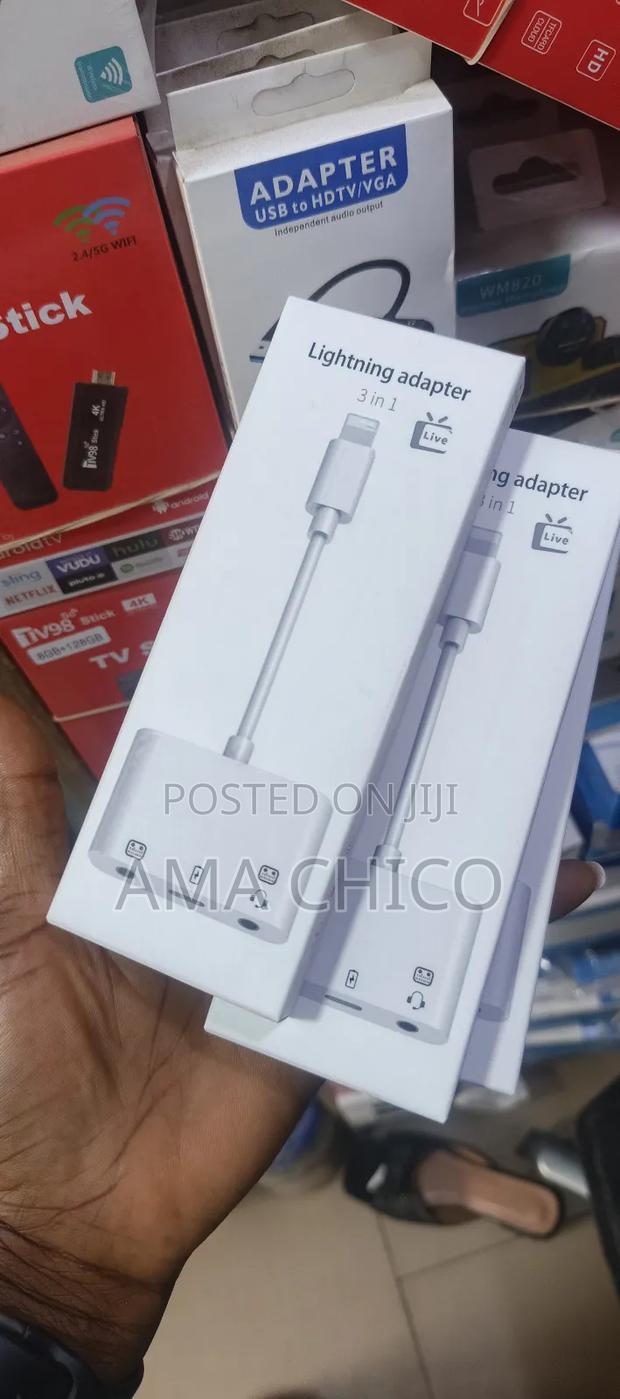 Lighting Adapter 3 in 1 ( iPhones Adapter for Live Show) · Photo 2