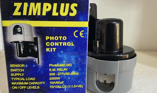 A Reliable Automatic Day/Night Photocell · Photo 3