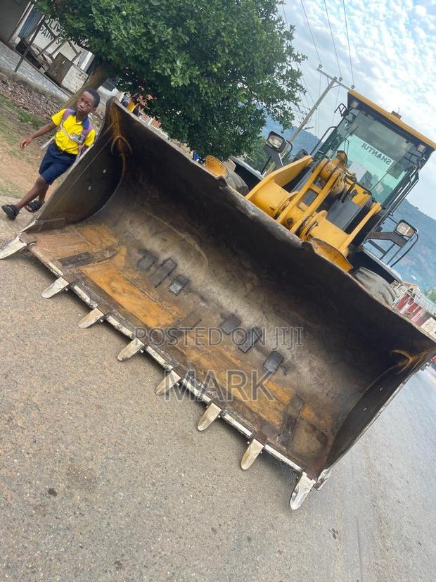 Shantui Wheel Loader · Photo 3