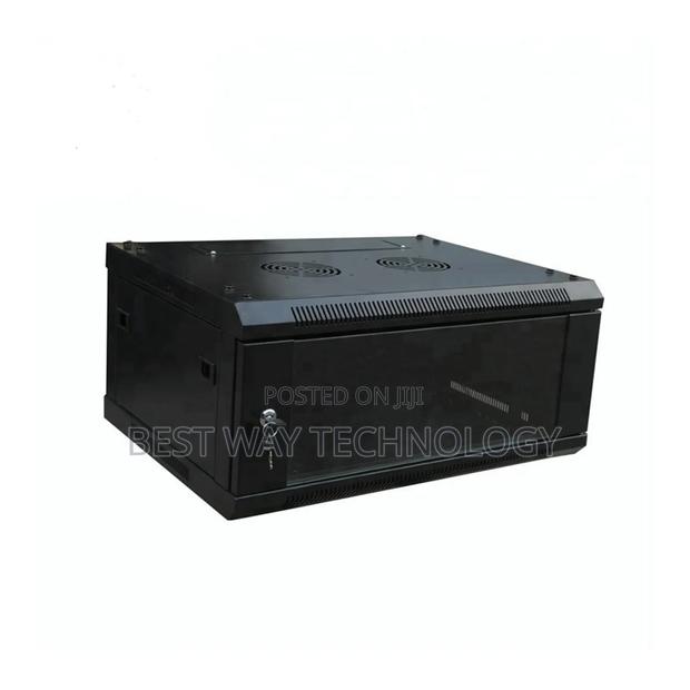 6u Cabinet 350x450 · Photo 2