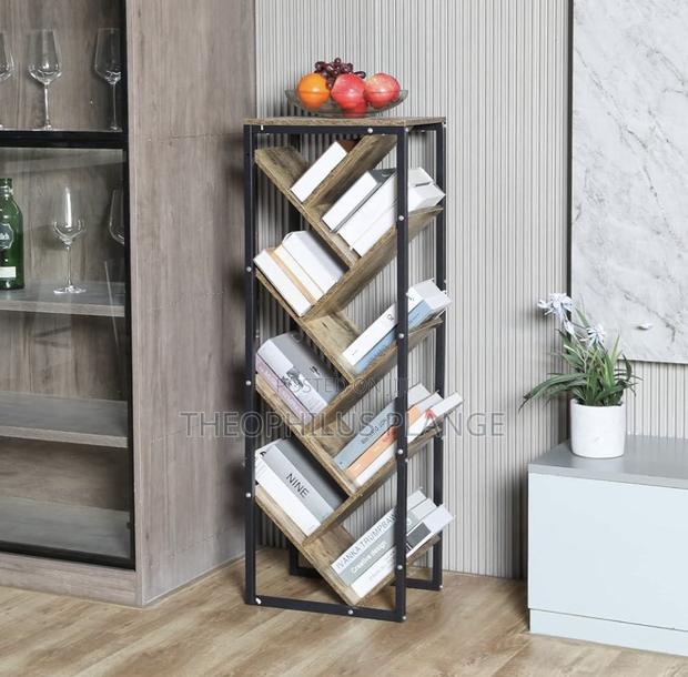 Living Room Book Shelve · Photo 1