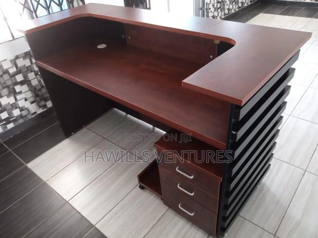 Office Receptionist Front Desk · Photo 1