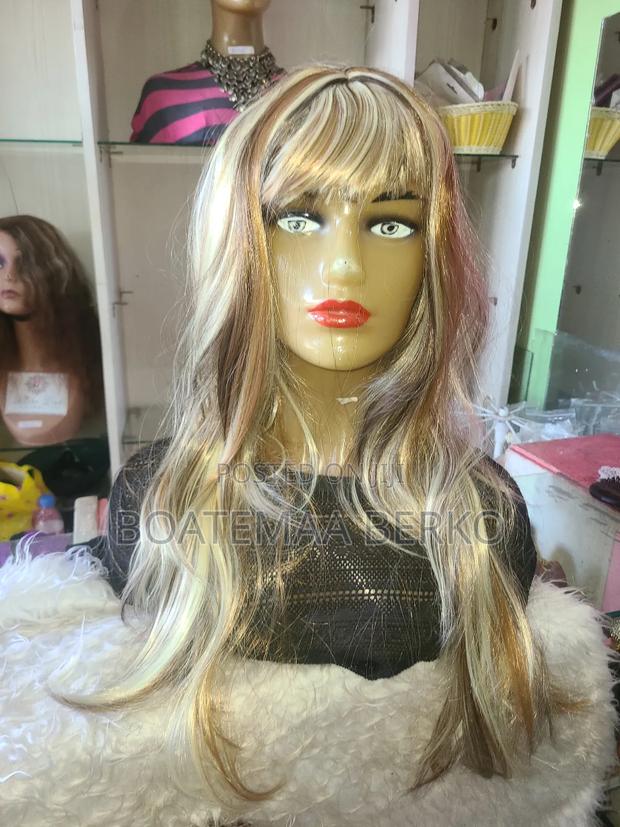 Golden Brown French Cut Wig Cap · Photo 2
