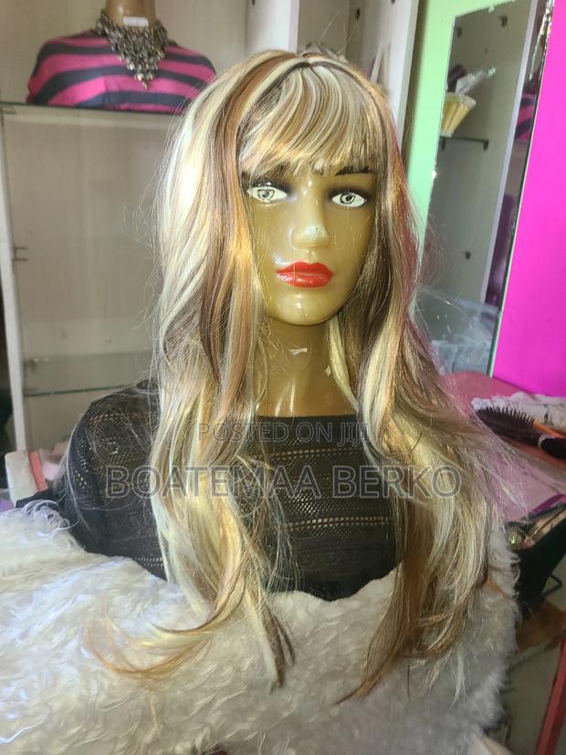 Golden Brown French Cut Wig Cap · Photo 6