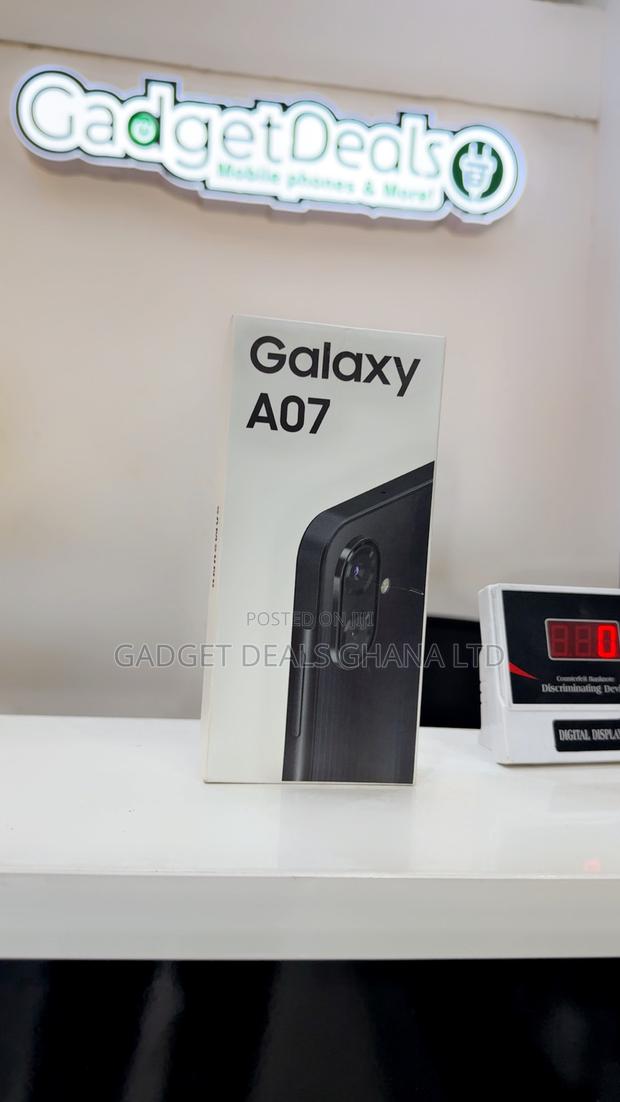 New Samsung Galaxy A07 4G 64 GB Black · Photo 2