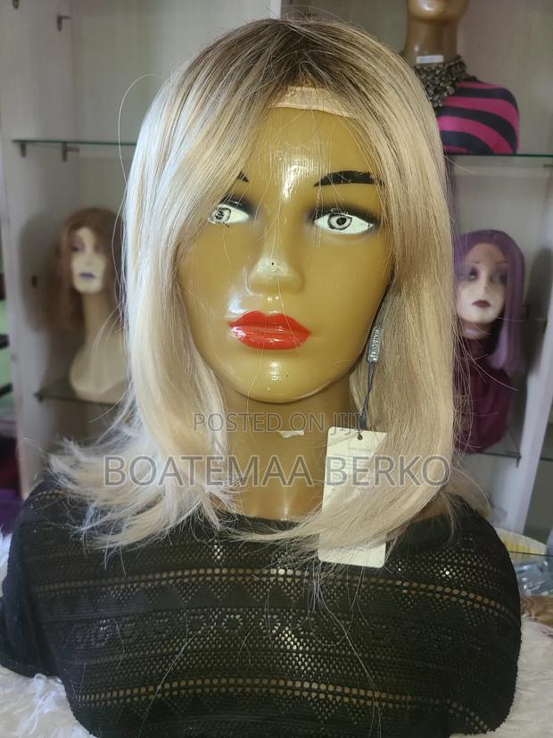 Straight Fibre Hair Blonde Wig · Photo 2
