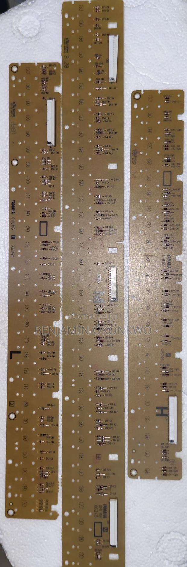 Yamaha Keyboard Replacement · Photo 1