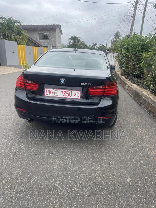 BMW 3 Series 320i RWD 2015 Black · Photo 8