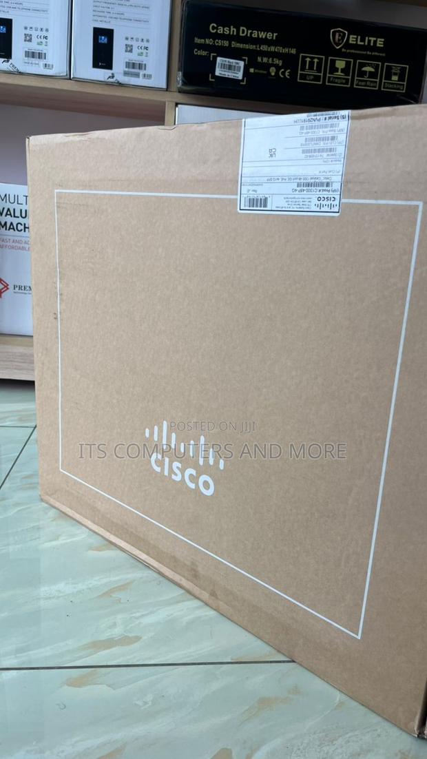 Cisco Catalyst C1300-48p Switch · Photo 2