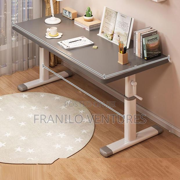 1m/1.2m Manual Adjustable Table · Photo 3