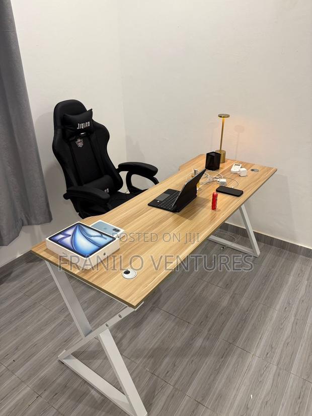 Gaming Tables · Photo 2