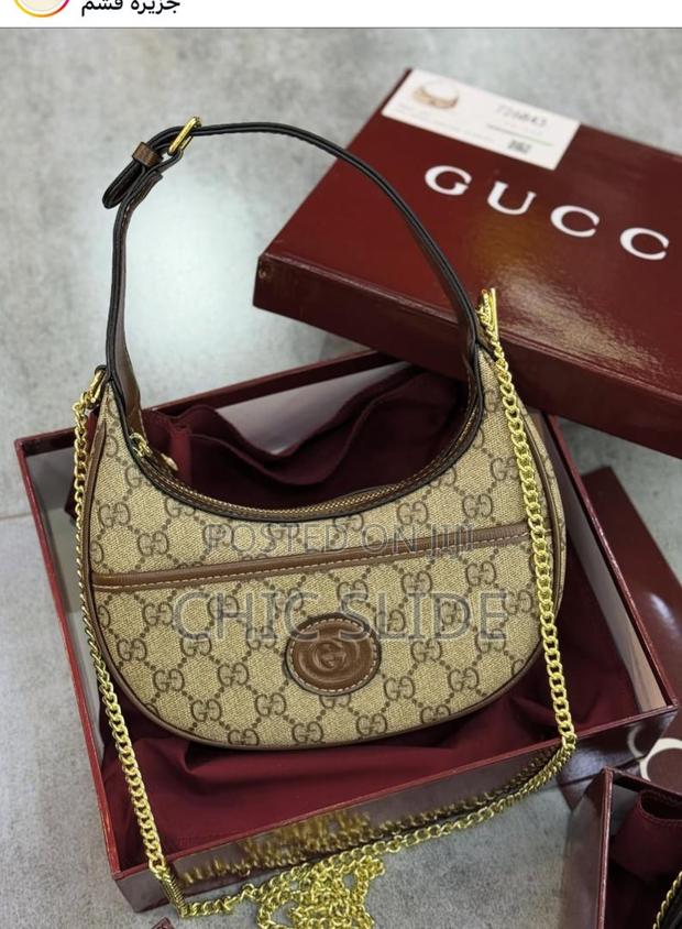 Ladies Shoulder Bags · Photo 2