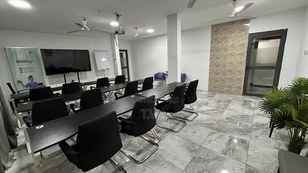 Conference / Workshop / Training / Meeting / Seminar Room · Photo 1