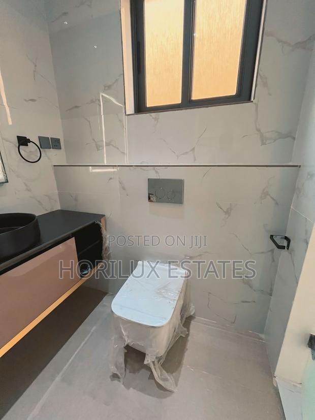 4bdrm Duplex in Horilux Estates, East Legon for sale · Photo 6