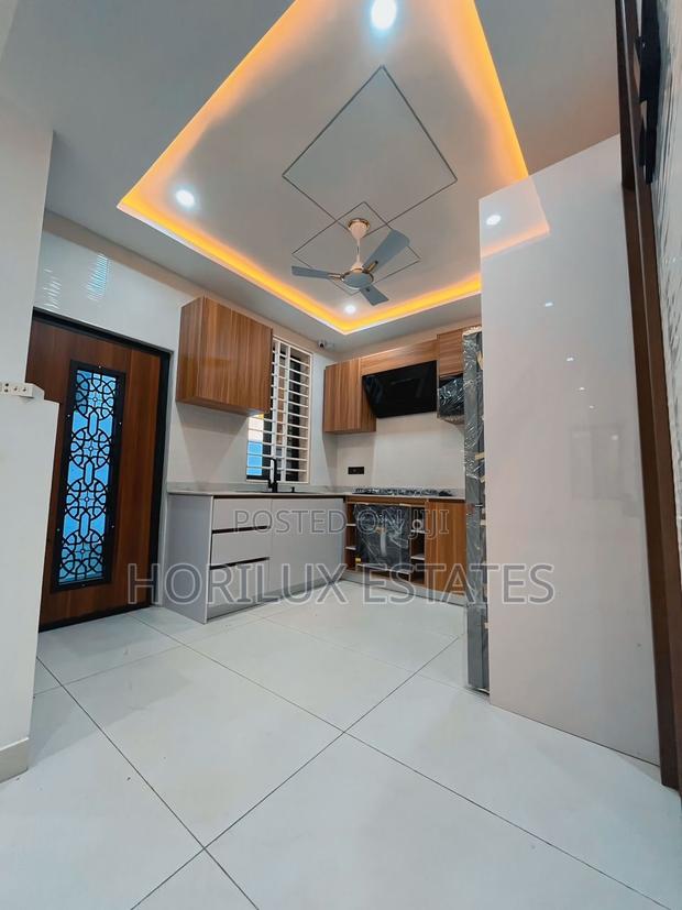 4bdrm Duplex in Horilux Estates, East Legon for sale · Photo 4