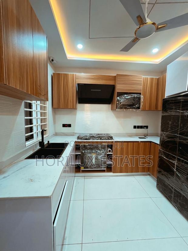 4bdrm Duplex in Horilux Estates, East Legon for sale · Photo 3