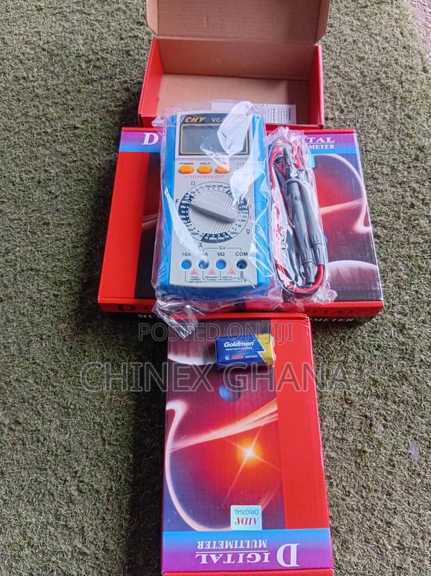 Digital Multimeter · Photo 1
