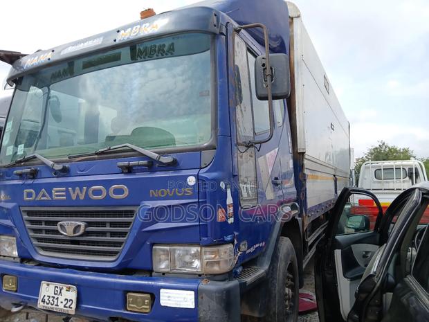 Daewoo Royal Novus 2010 · Photo 3