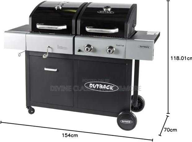 Outback Dual Fuel Gas/Charcoal BBQ With Multicook Plate System · Photo 1