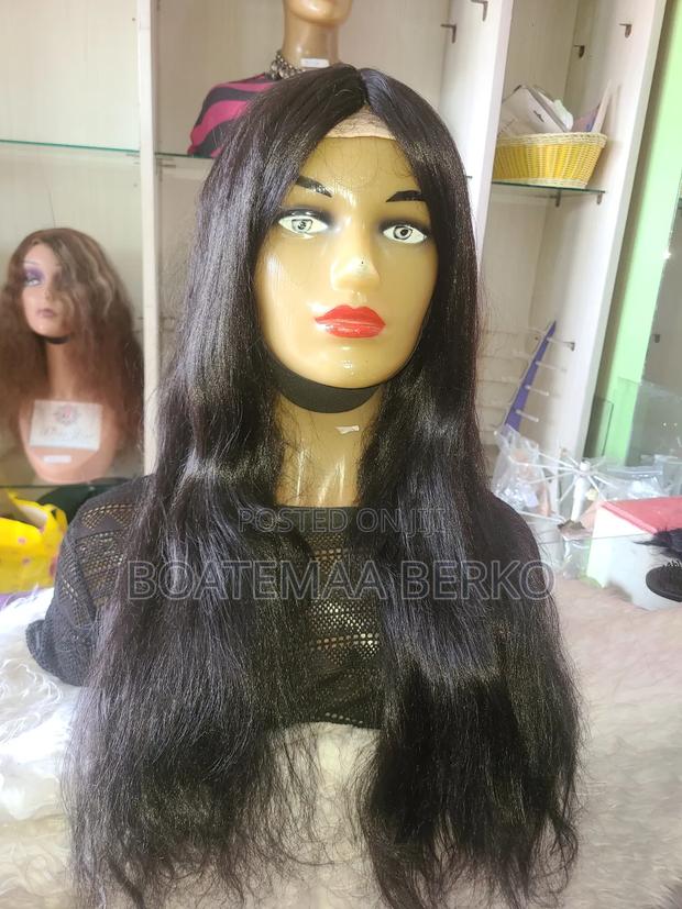 Long Black Wavy Hair · Photo 3