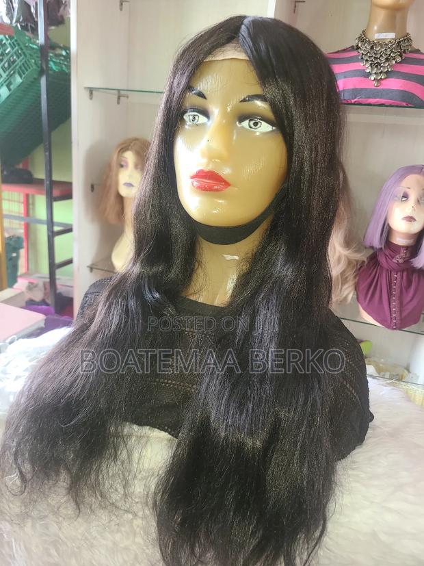 Long Black Wavy Hair · Photo 5