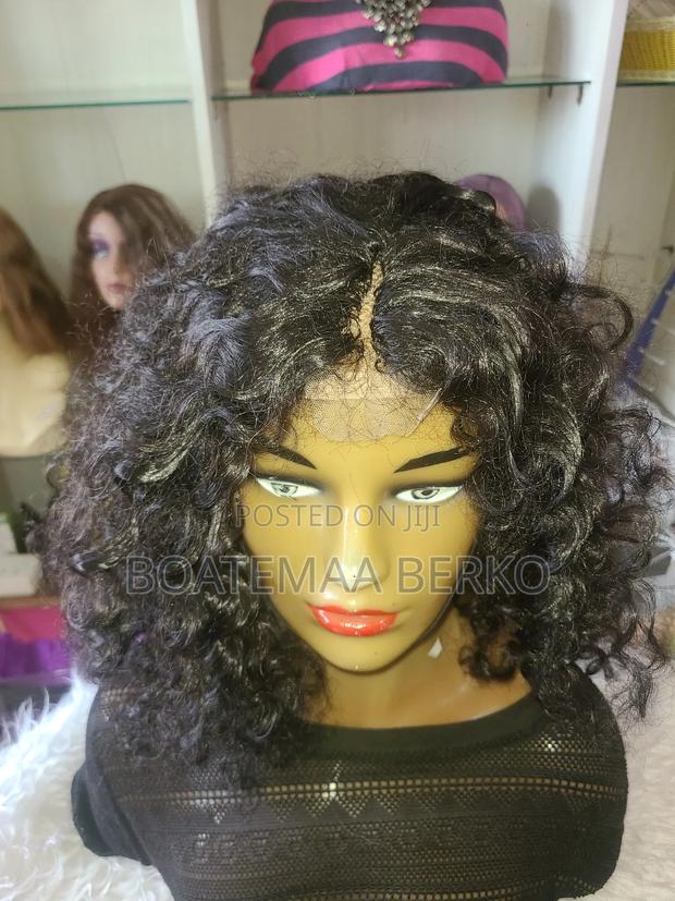 Curly Human Hair Wig · Photo 4