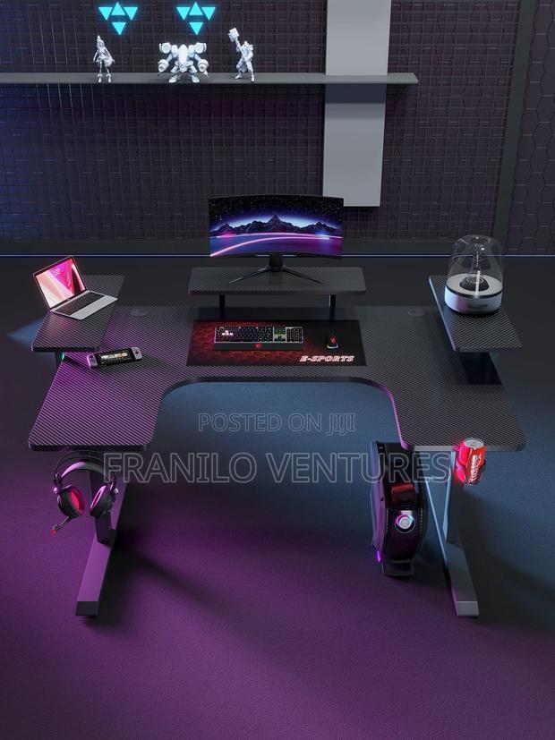 Pro Gaming/Studio/ Computer Desk · Photo 2