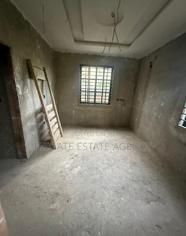 4bdrm House in Pokuase for sale · Photo 6