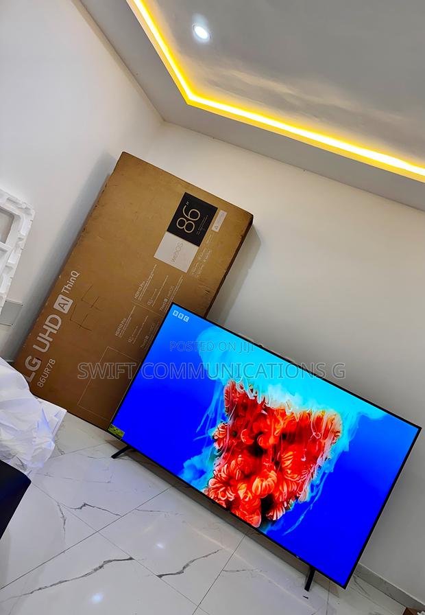 Lg Uhd Ai 86-Inch Tv Ur7800pua New · Photo 2