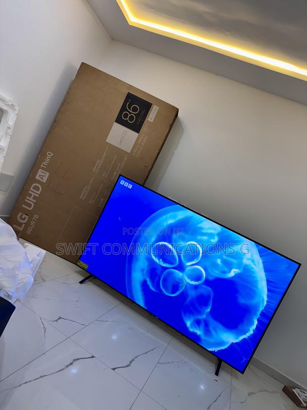 Lg Uhd Ai 86-Inch Tv Ur7800pua New · Photo 1