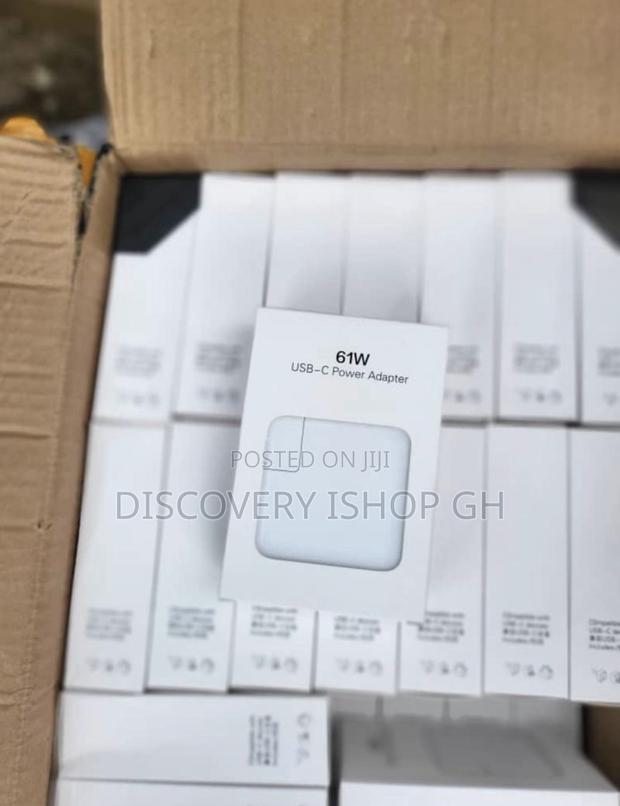Macbook Charger · Photo 1