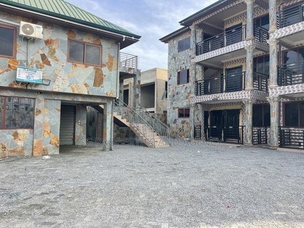 2bdrm Apartment in Lashibi for rent · Photo 2