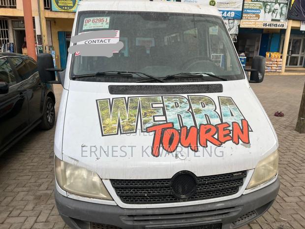 Mercedes-Benz Sprinter 2001 Grey · Photo 3