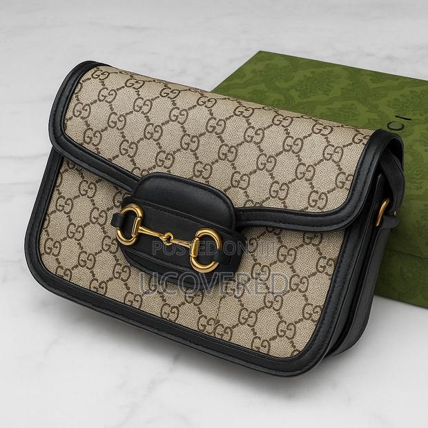 Gucci Unisex Leather Shoulder Bag · Photo 1