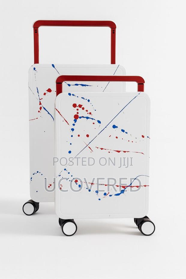 Durable Marbled Hardshell Exterior Suitcases 24” And 20” · Photo 4