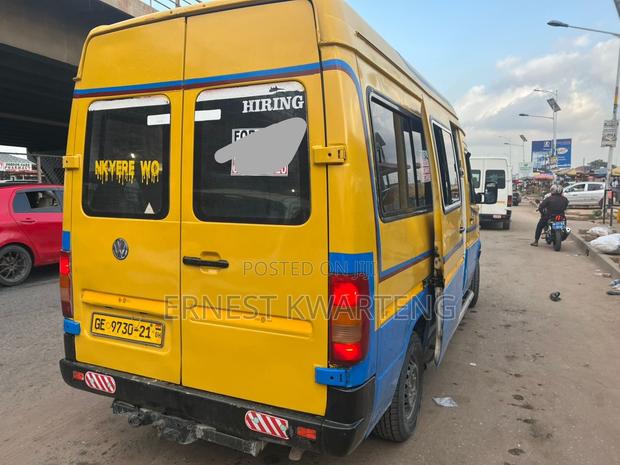 Volkswagen LT 2004 Yellow · Photo 4