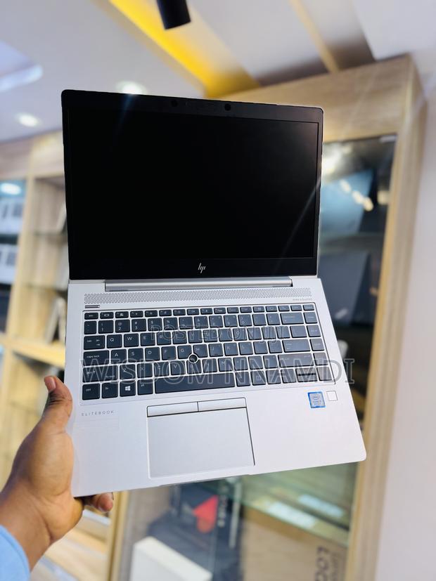 Laptop HP EliteBook 840 G6 16GB Intel Core i5 SSD 256GB · Photo 1