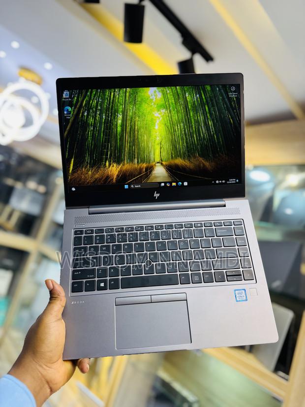 Laptop HP ZBook 14u G5 16GB Intel Core i5 SSD 512GB · Photo 1